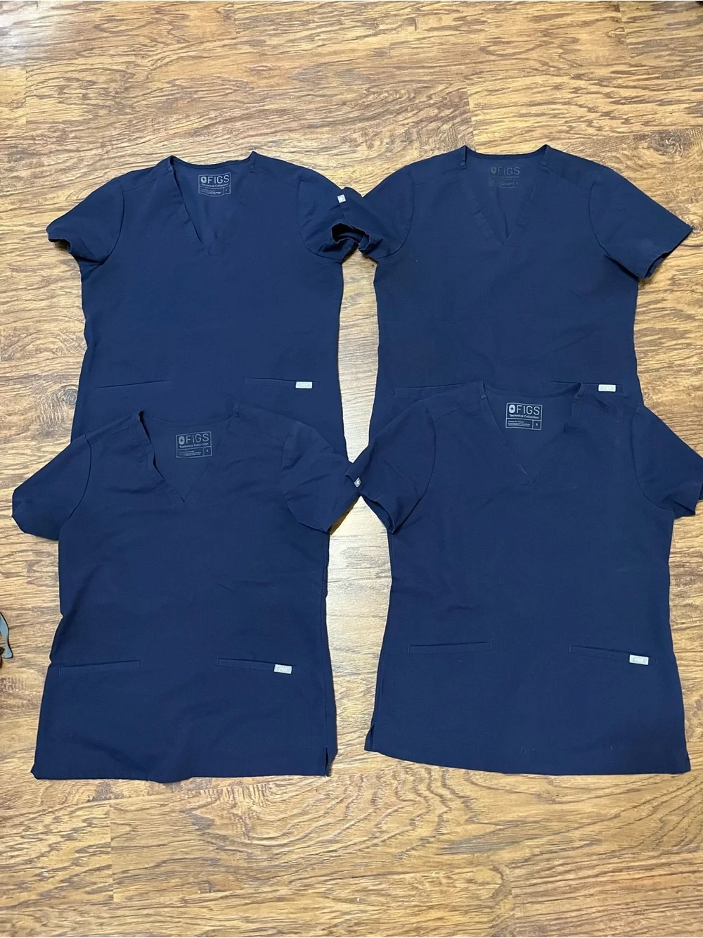 Bundle of 4 FIGS Navy Scrub Sets - Size Small - Picture 4 of 16